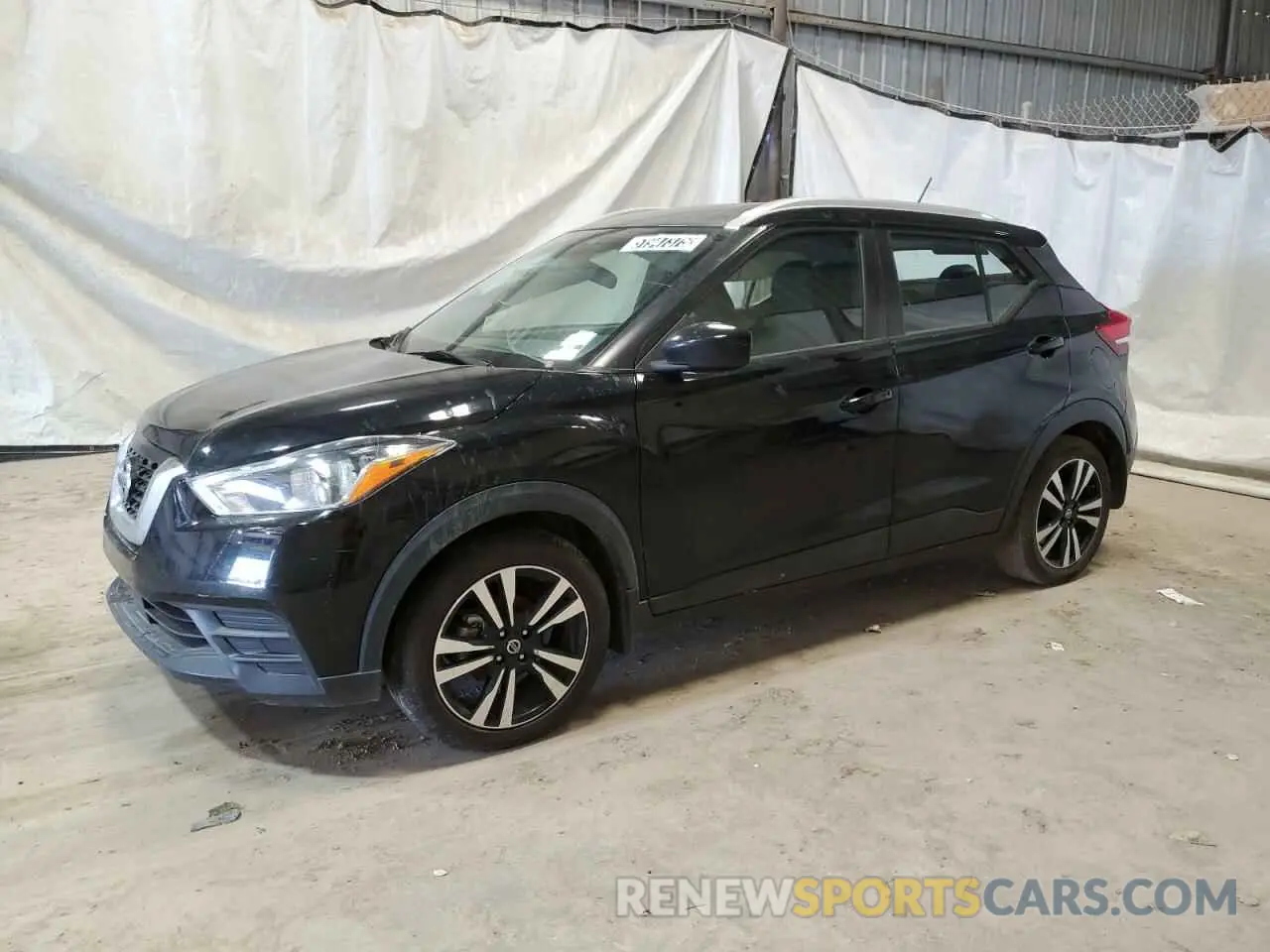 1 Photograph of a damaged car 3N1CP5CV1LL523535 NISSAN KICKS 2020