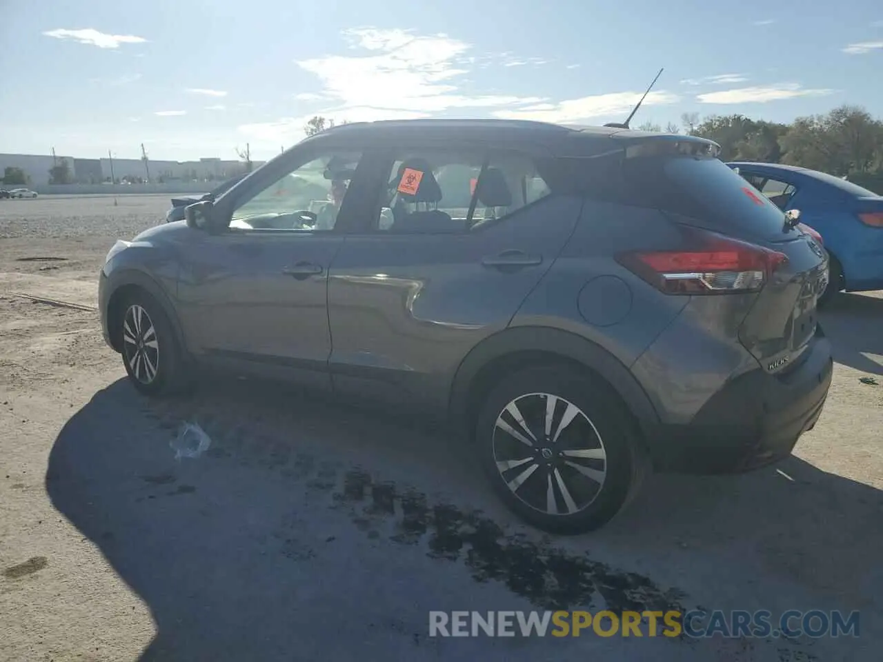 2 Photograph of a damaged car 3N1CP5CV2LL477827 NISSAN KICKS 2020