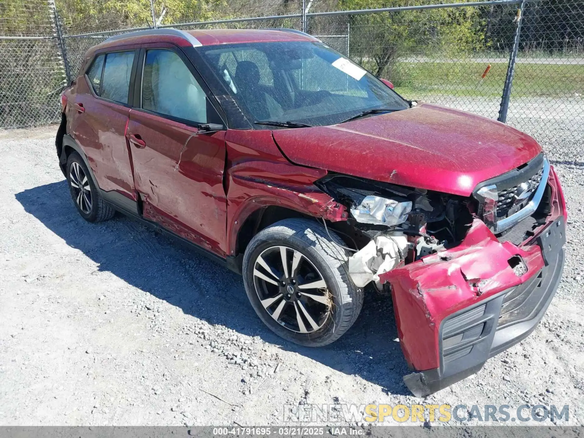 1 Photograph of a damaged car 3N1CP5CV3LL478260 NISSAN KICKS 2020