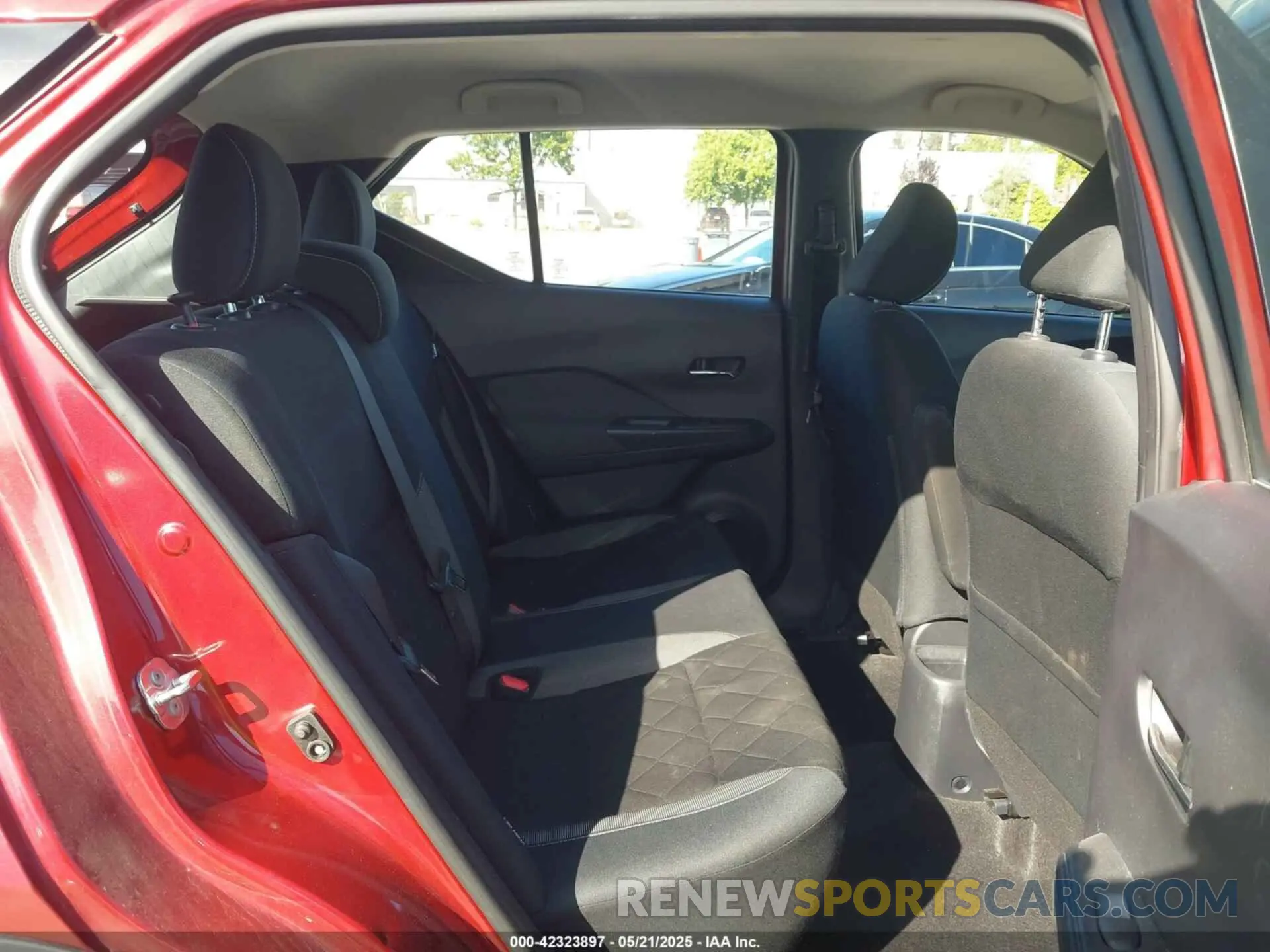 8 Фотография поврежденного автомобиля 3N1CP5CV3LL494216 NISSAN KICKS 2020