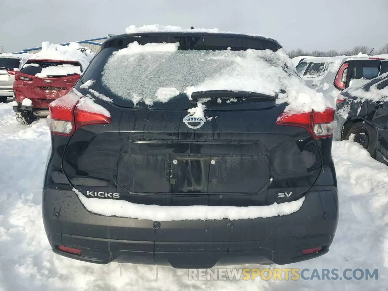 6 Photograph of a damaged car 3N1CP5CV3LL517977 NISSAN KICKS 2020