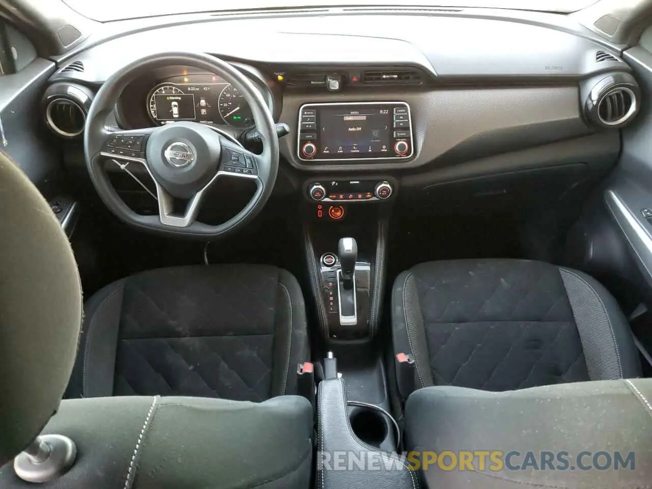 8 Photograph of a damaged car 3N1CP5CV3LL546444 NISSAN KICKS 2020