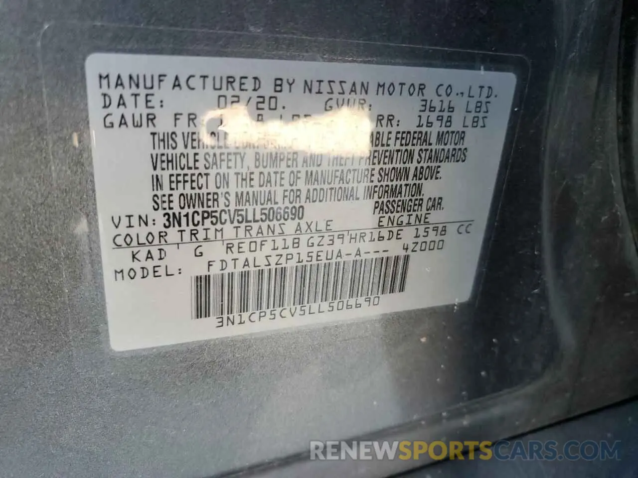 13 Photograph of a damaged car 3N1CP5CV5LL506690 NISSAN KICKS 2020