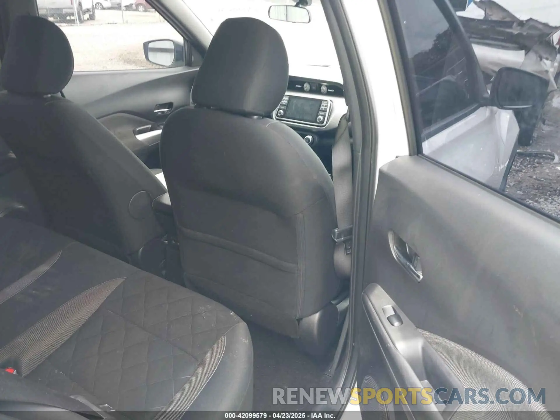 8 Фотография поврежденного автомобиля 3N1CP5CV5LL527197 NISSAN KICKS 2020