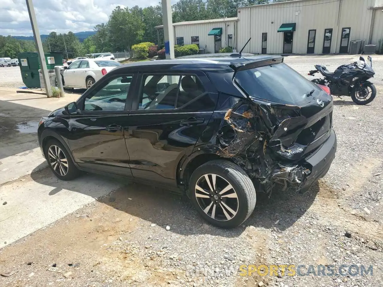 2 Photograph of a damaged car 3N1CP5CV6LL498390 NISSAN KICKS 2020