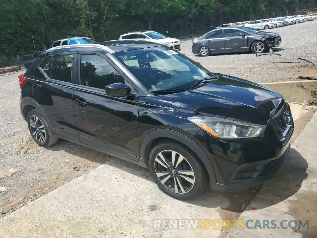 4 Photograph of a damaged car 3N1CP5CV6LL498390 NISSAN KICKS 2020