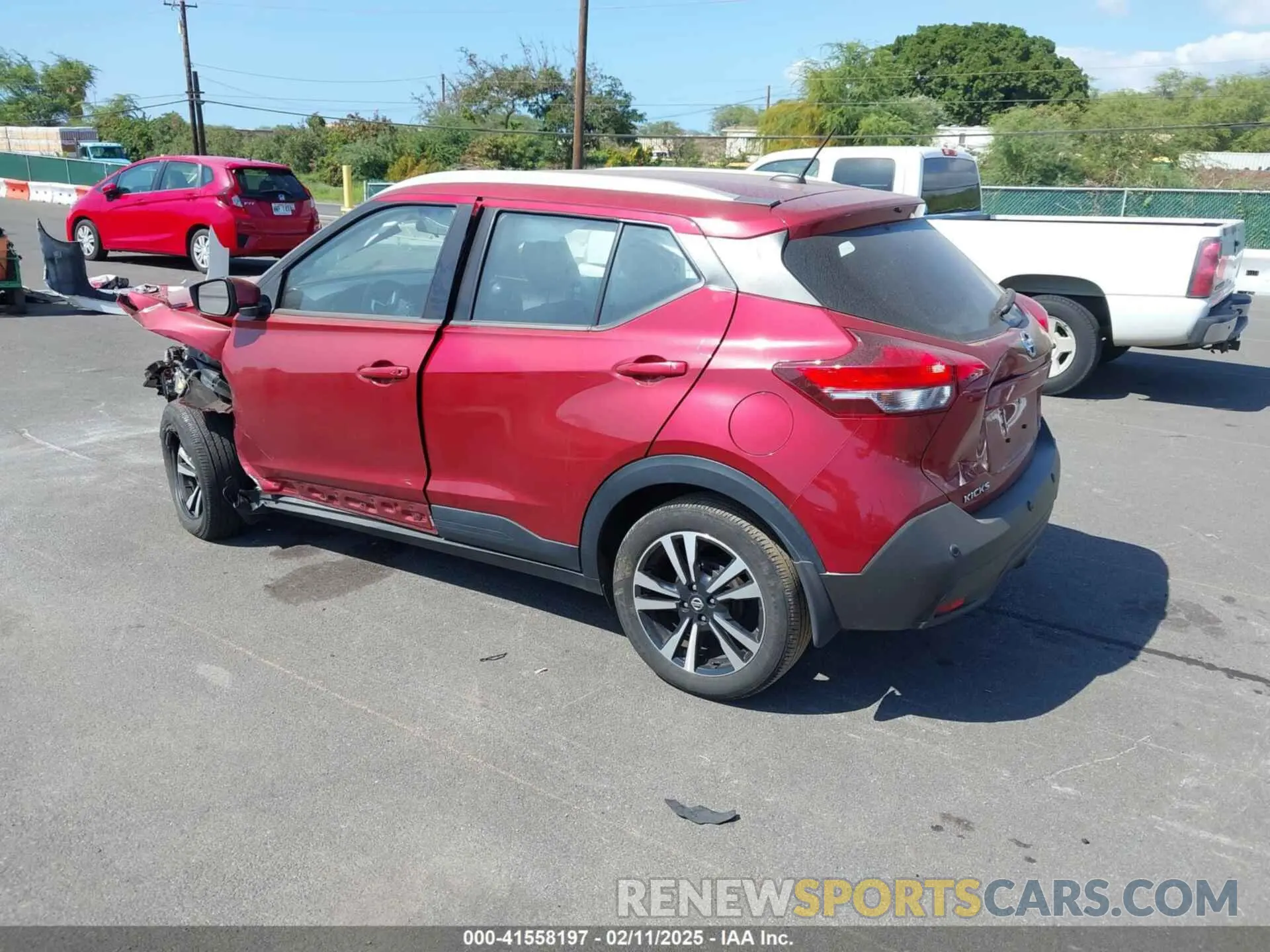 3 Photograph of a damaged car 3N1CP5CV6LL506259 NISSAN KICKS 2020
