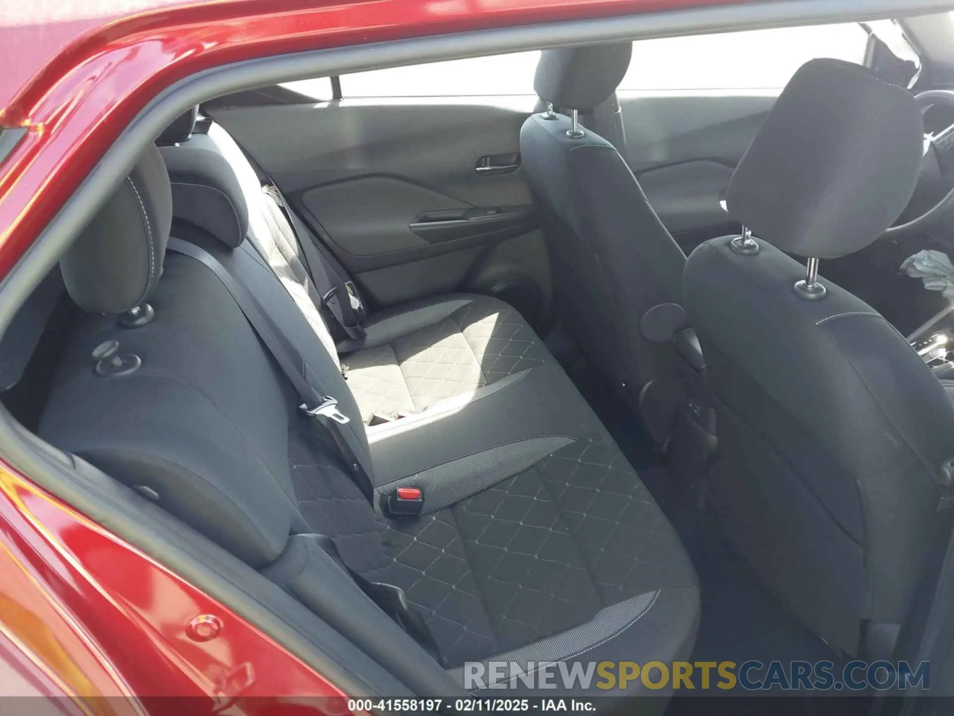 8 Photograph of a damaged car 3N1CP5CV6LL506259 NISSAN KICKS 2020