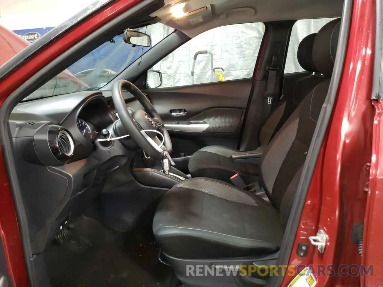 7 Photograph of a damaged car 3N1CP5CV6LL553940 NISSAN KICKS 2020