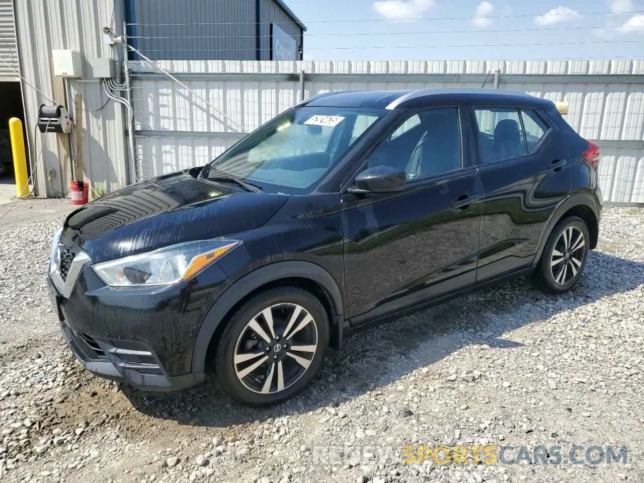 1 Photograph of a damaged car 3N1CP5CV6LL569149 NISSAN KICKS 2020