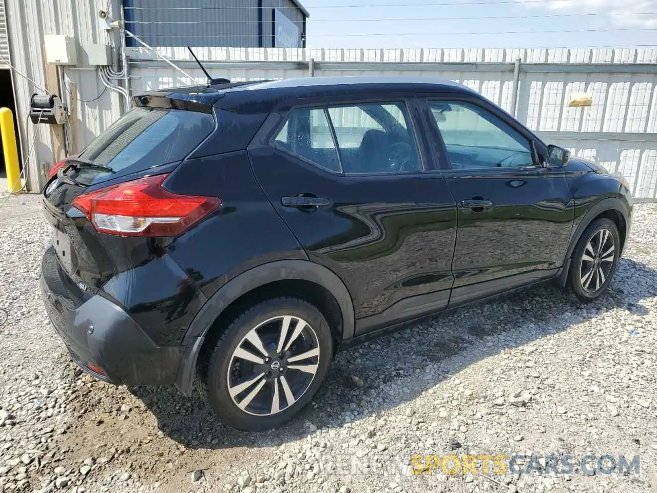 3 Photograph of a damaged car 3N1CP5CV6LL569149 NISSAN KICKS 2020