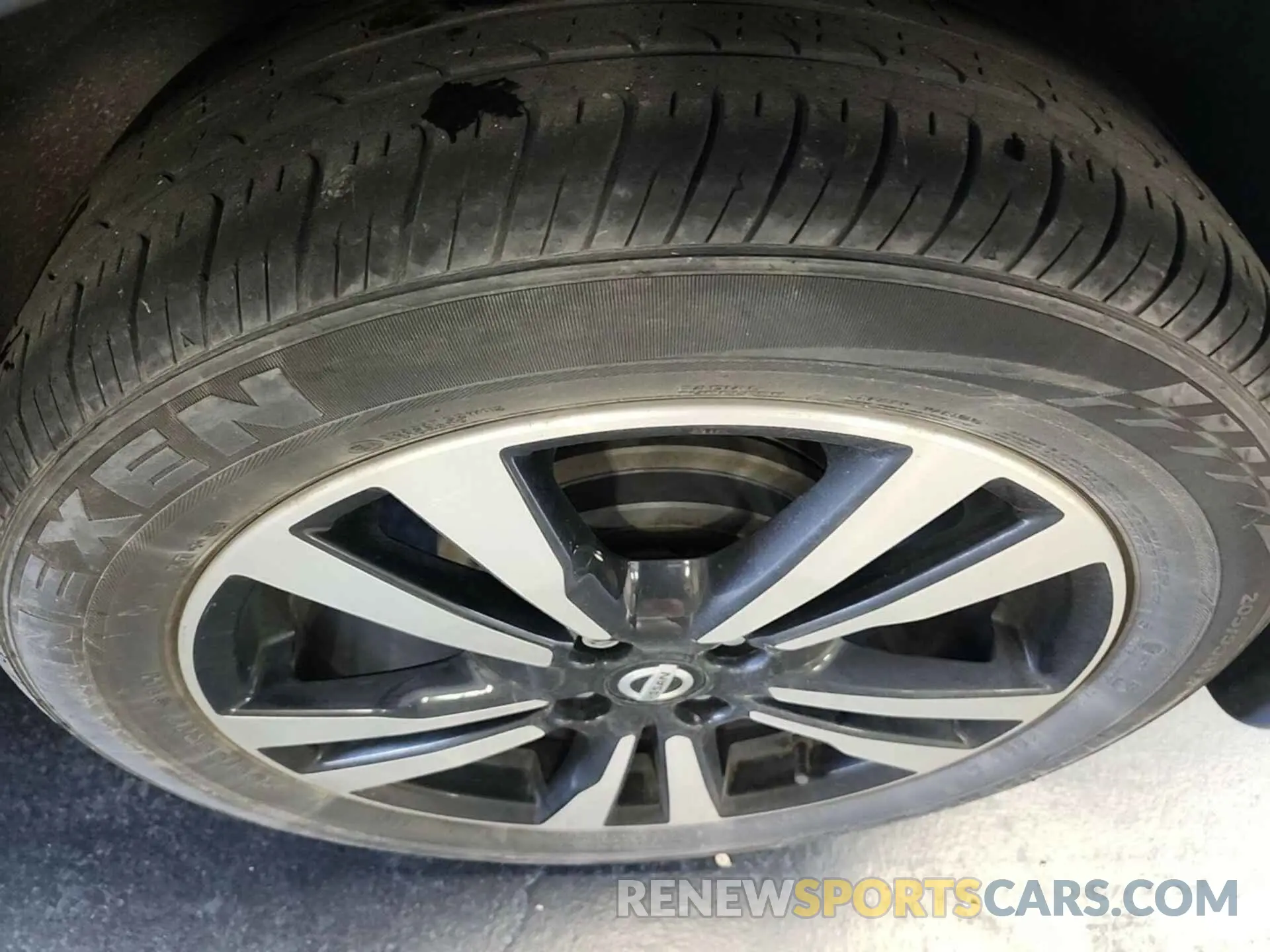 2 Фотография поврежденного автомобиля 3N1CP5CV8LL567497 NISSAN KICKS 2020