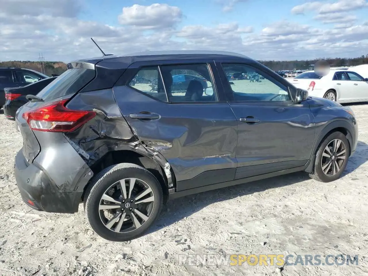 3 Photograph of a damaged car 3N1CP5CV9LL535206 NISSAN KICKS 2020