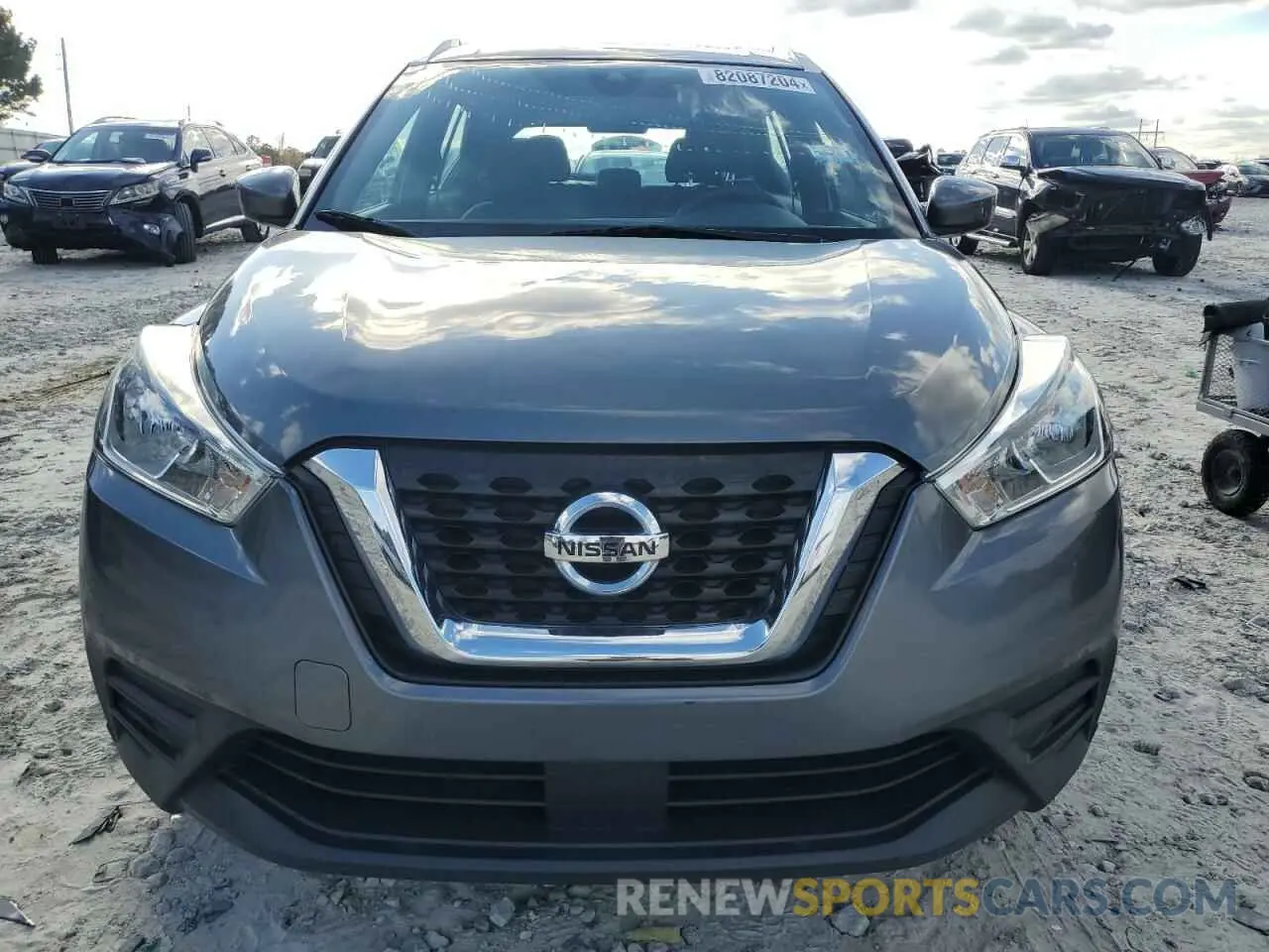 5 Photograph of a damaged car 3N1CP5CV9LL535206 NISSAN KICKS 2020