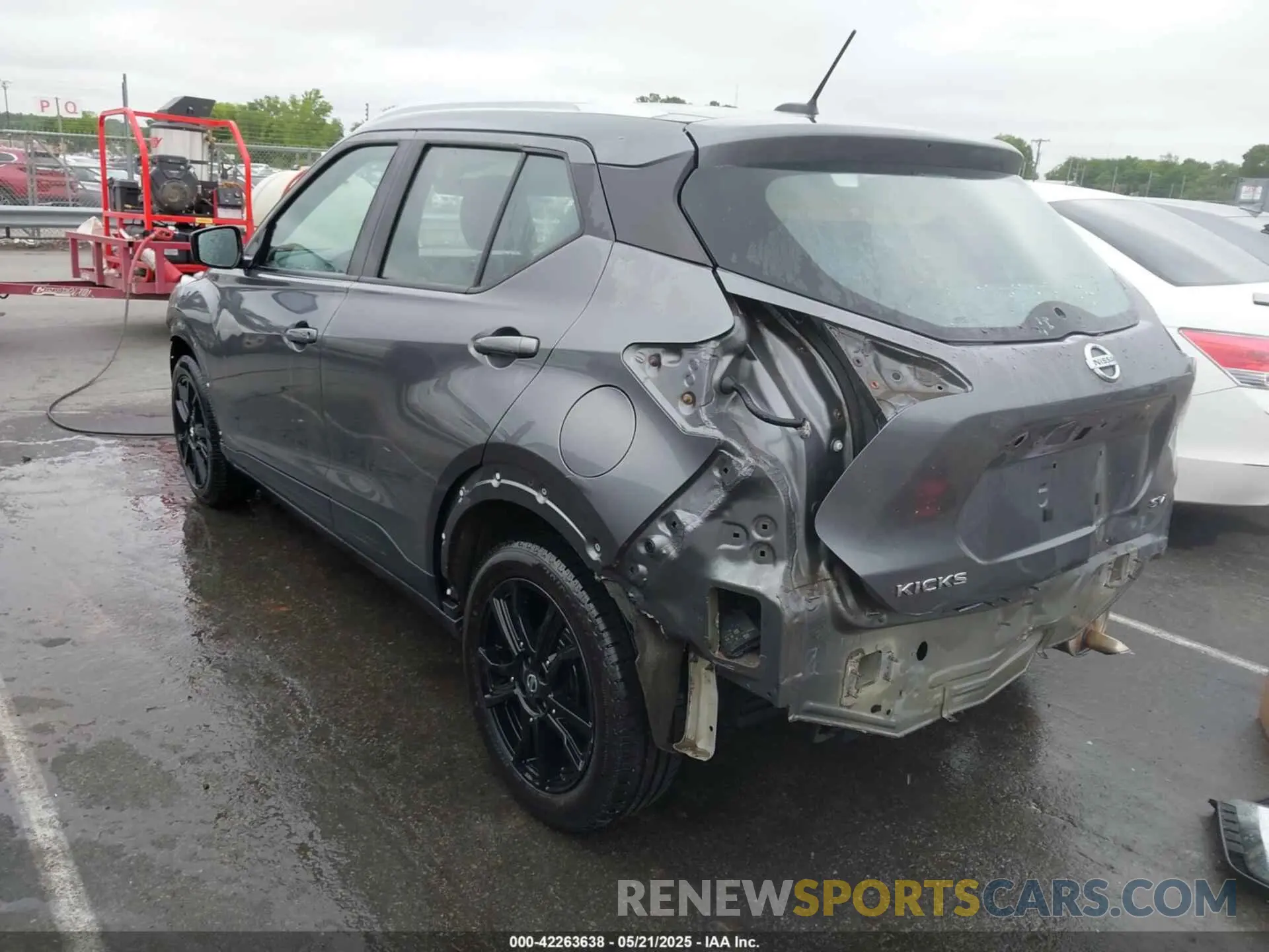 3 Фотография поврежденного автомобиля 3N1CP5CVXLL481267 NISSAN KICKS 2020