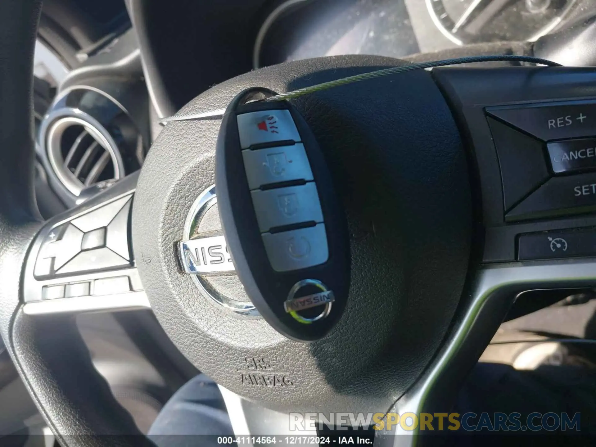 11 Photograph of a damaged car 3N1CP5CVXLL547056 NISSAN KICKS 2020