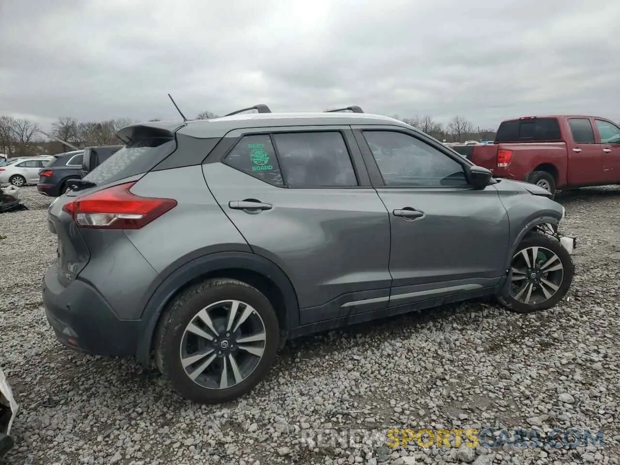 3 Photograph of a damaged car 3N1CP5DV0LL500682 NISSAN KICKS 2020