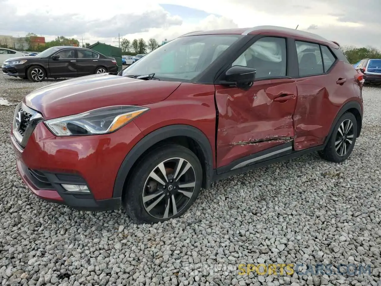 1 Photograph of a damaged car 3N1CP5DV0LL556458 NISSAN KICKS 2020