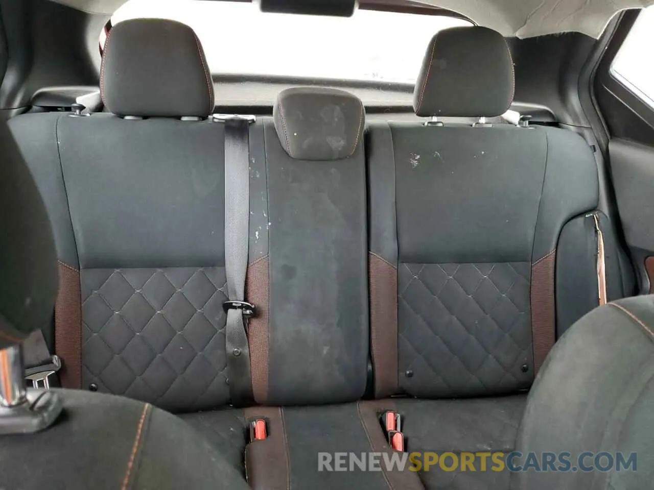 10 Photograph of a damaged car 3N1CP5DV0LL556458 NISSAN KICKS 2020