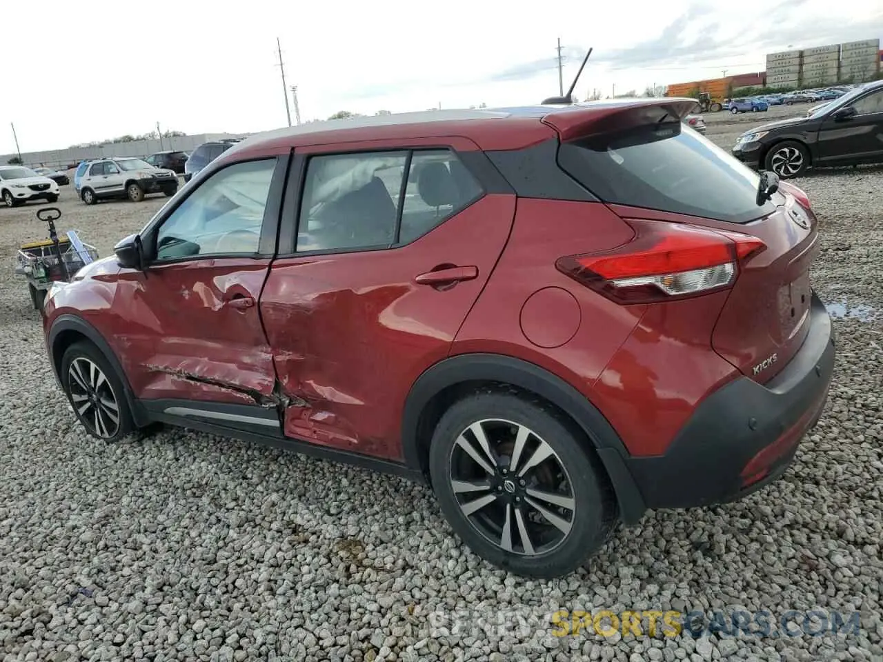 2 Photograph of a damaged car 3N1CP5DV0LL556458 NISSAN KICKS 2020