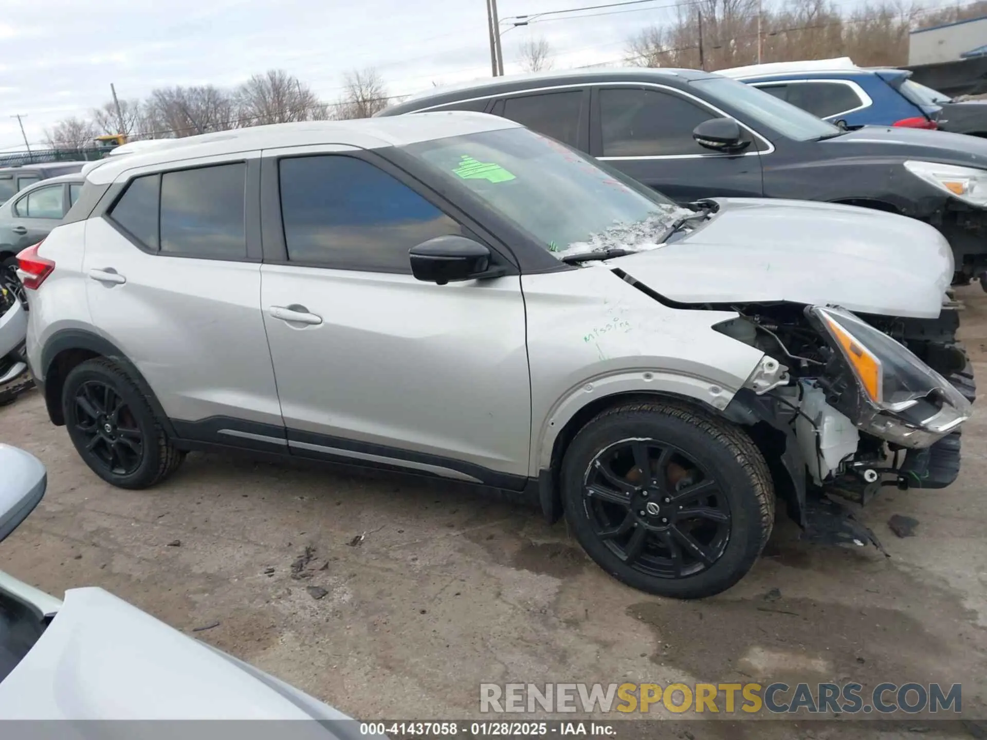 14 Фотография поврежденного автомобиля 3N1CP5DV0LL567475 NISSAN KICKS 2020