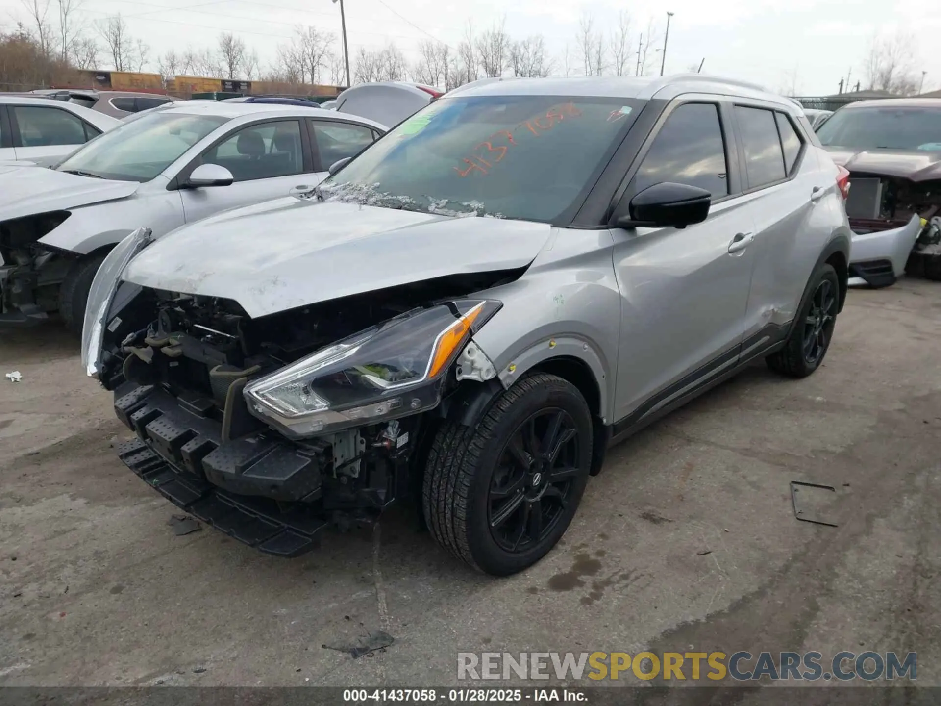 2 Фотография поврежденного автомобиля 3N1CP5DV0LL567475 NISSAN KICKS 2020