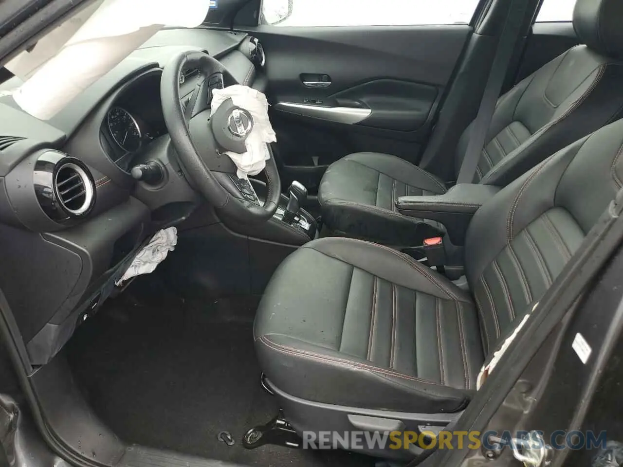7 Photograph of a damaged car 3N1CP5DV1LL533738 NISSAN KICKS 2020