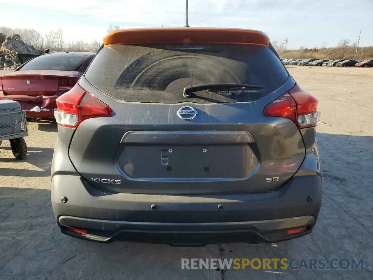 6 Photograph of a damaged car 3N1CP5DV2LL509142 NISSAN KICKS 2020