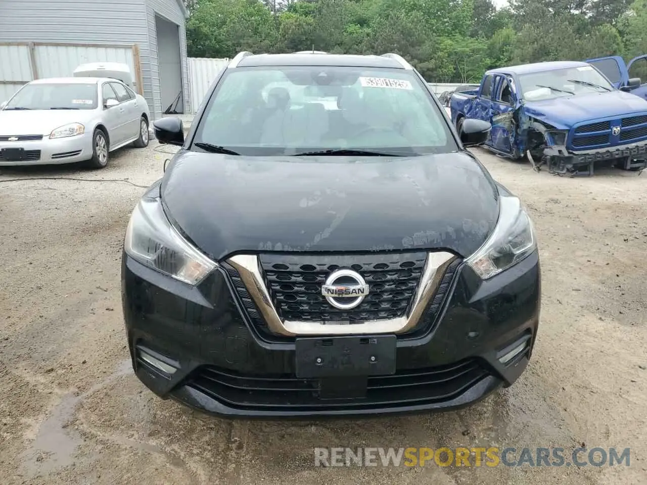 5 Photograph of a damaged car 3N1CP5DV2LL533375 NISSAN KICKS 2020
