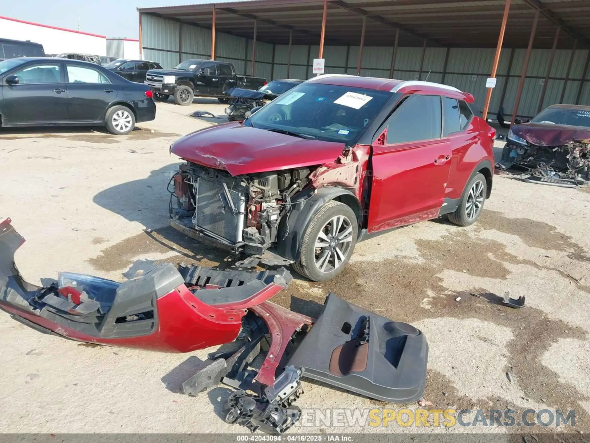 2 Photograph of a damaged car 3N1CP5DV3LL516536 NISSAN KICKS 2020