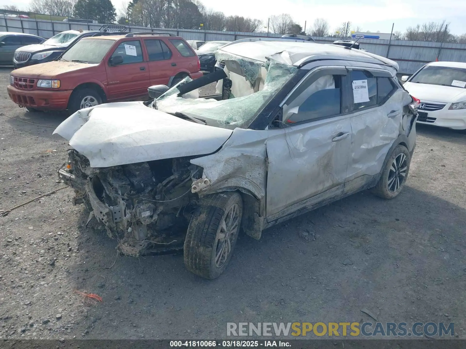 2 Фотография поврежденного автомобиля 3N1CP5DV5LL486682 NISSAN KICKS 2020
