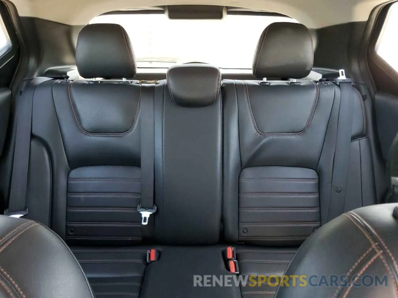 10 Photograph of a damaged car 3N1CP5DV5LL502492 NISSAN KICKS 2020