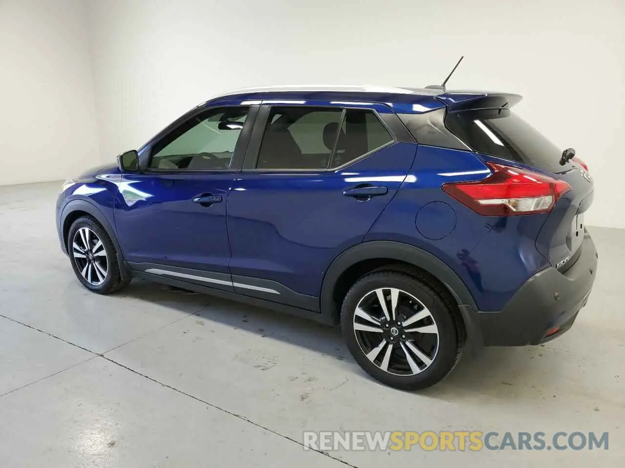 2 Photograph of a damaged car 3N1CP5DV6LL535680 NISSAN KICKS 2020