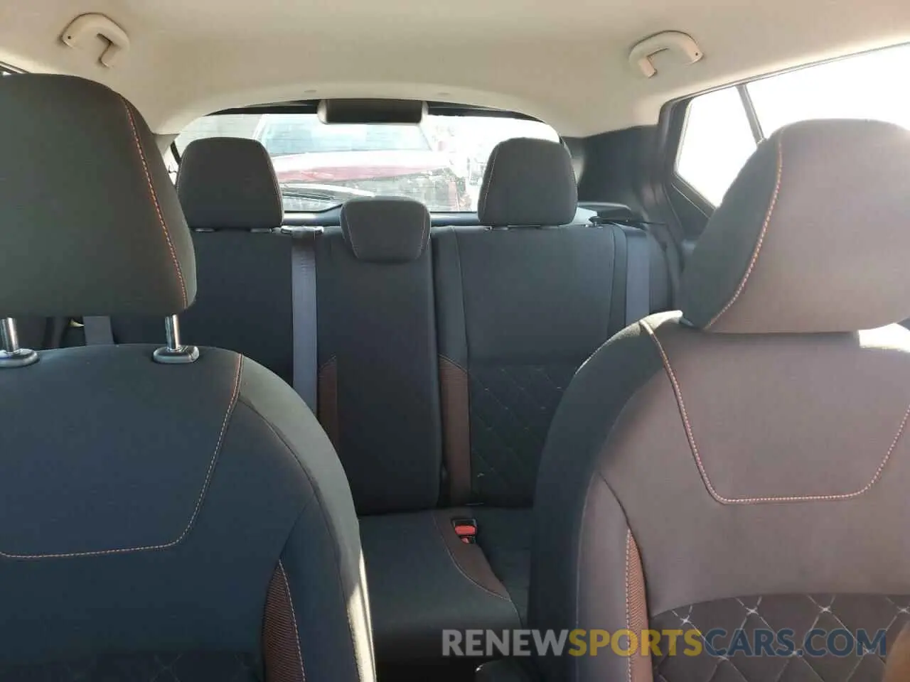 10 Photograph of a damaged car 3N1CP5DV7LL519066 NISSAN KICKS 2020