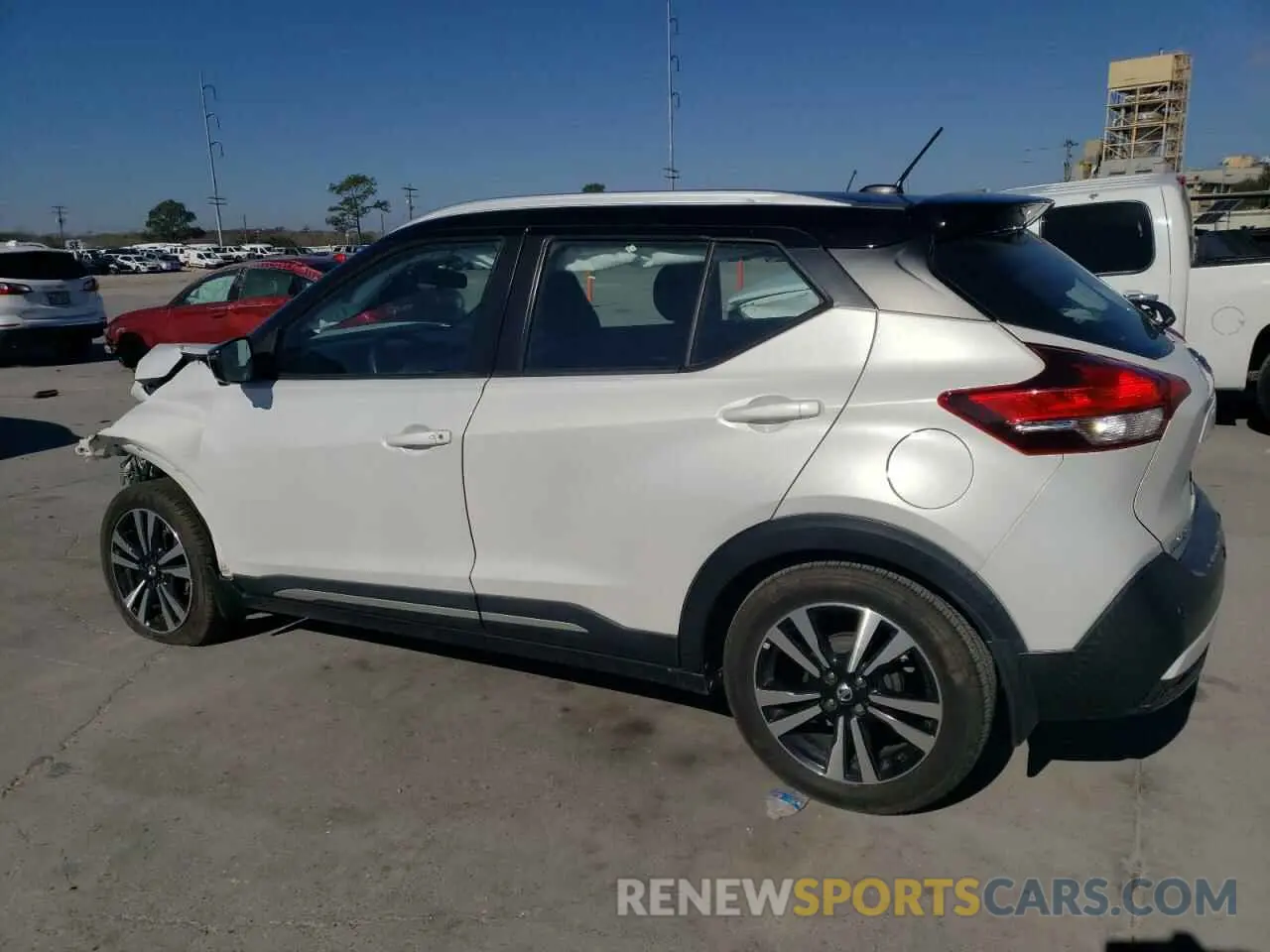 2 Фотография поврежденного автомобиля 3N1CP5DV7LL532156 NISSAN KICKS 2020