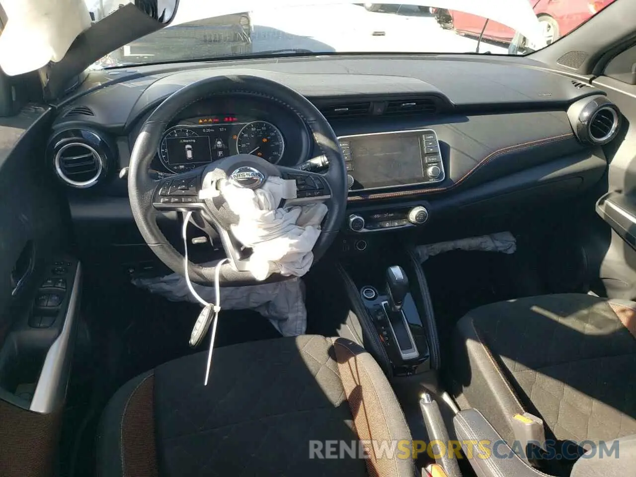 8 Фотография поврежденного автомобиля 3N1CP5DV7LL532156 NISSAN KICKS 2020
