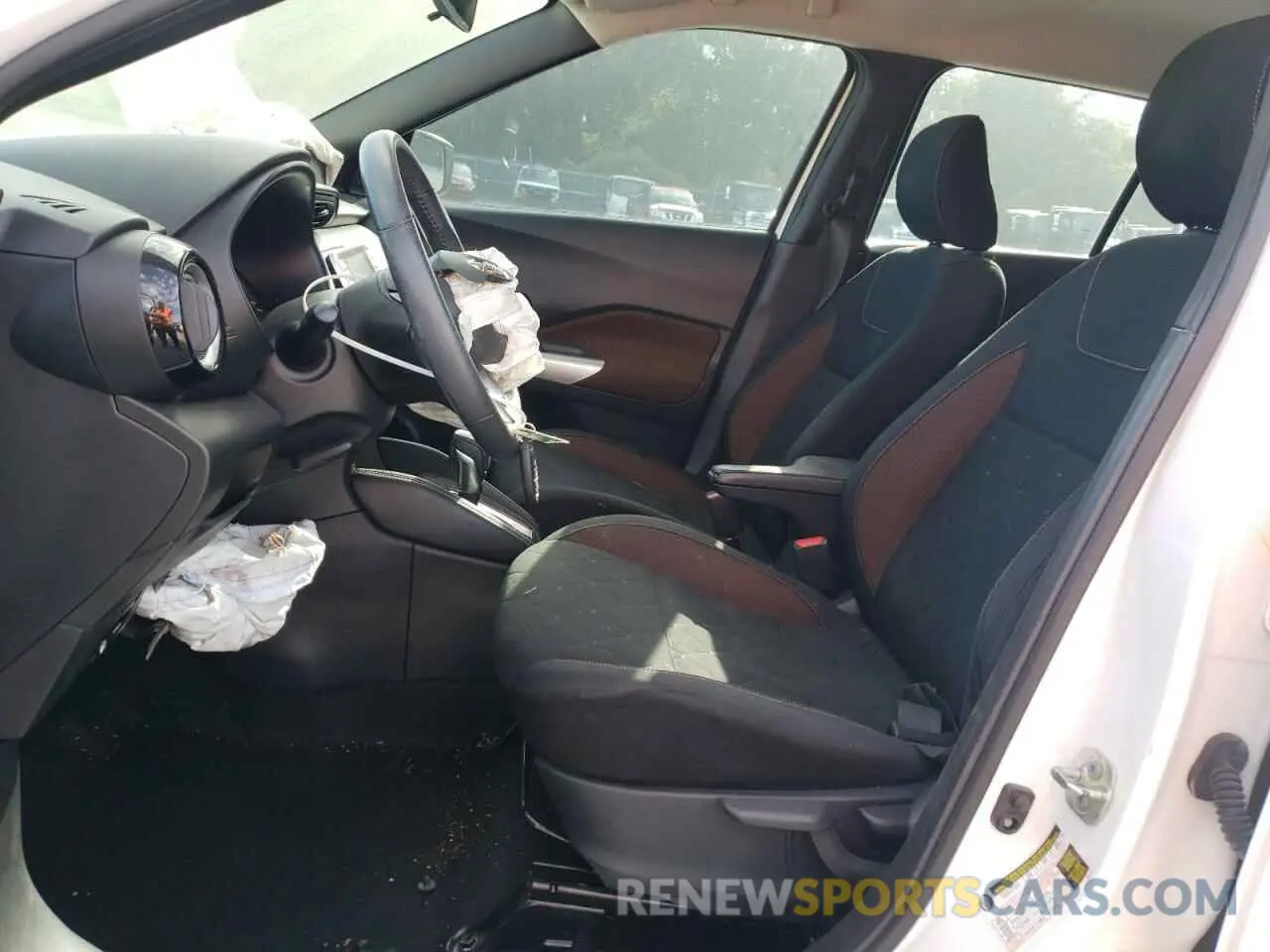 7 Фотография поврежденного автомобиля 3N1CP5DV8LL477913 NISSAN KICKS 2020