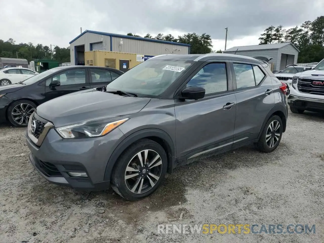 1 Photograph of a damaged car 3N1CP5DVXLL532538 NISSAN KICKS 2020