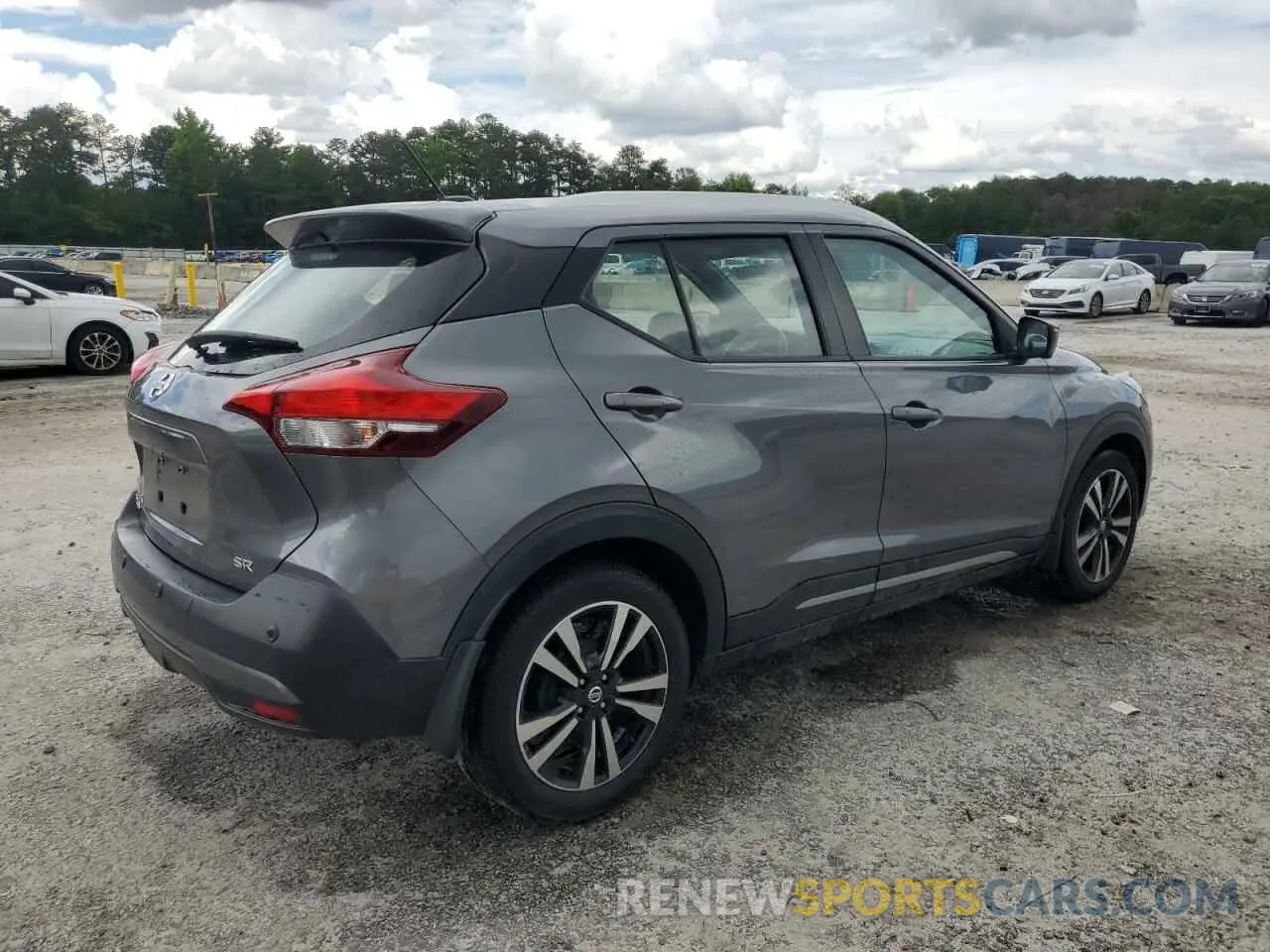 3 Photograph of a damaged car 3N1CP5DVXLL532538 NISSAN KICKS 2020