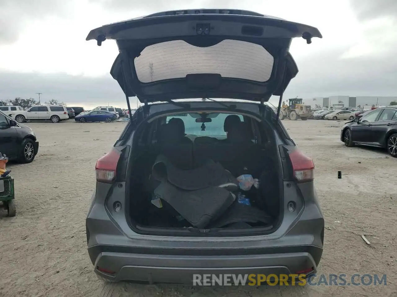 6 Фотография поврежденного автомобиля 3N1CP5BV0ML478977 NISSAN KICKS 2021