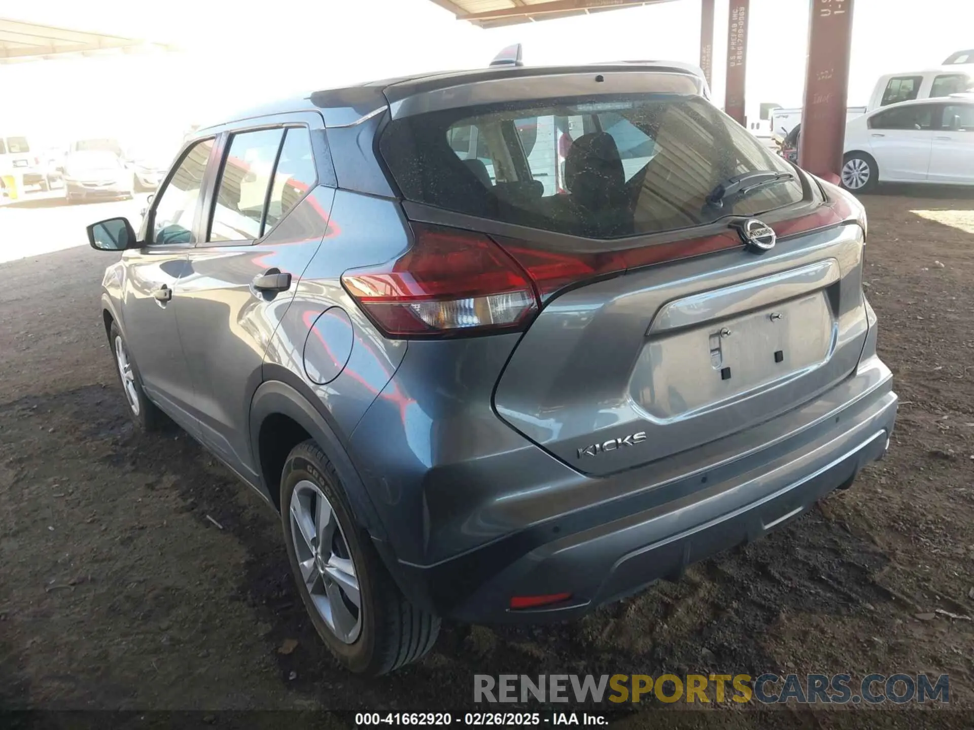3 Photograph of a damaged car 3N1CP5BV0ML488506 NISSAN KICKS 2021