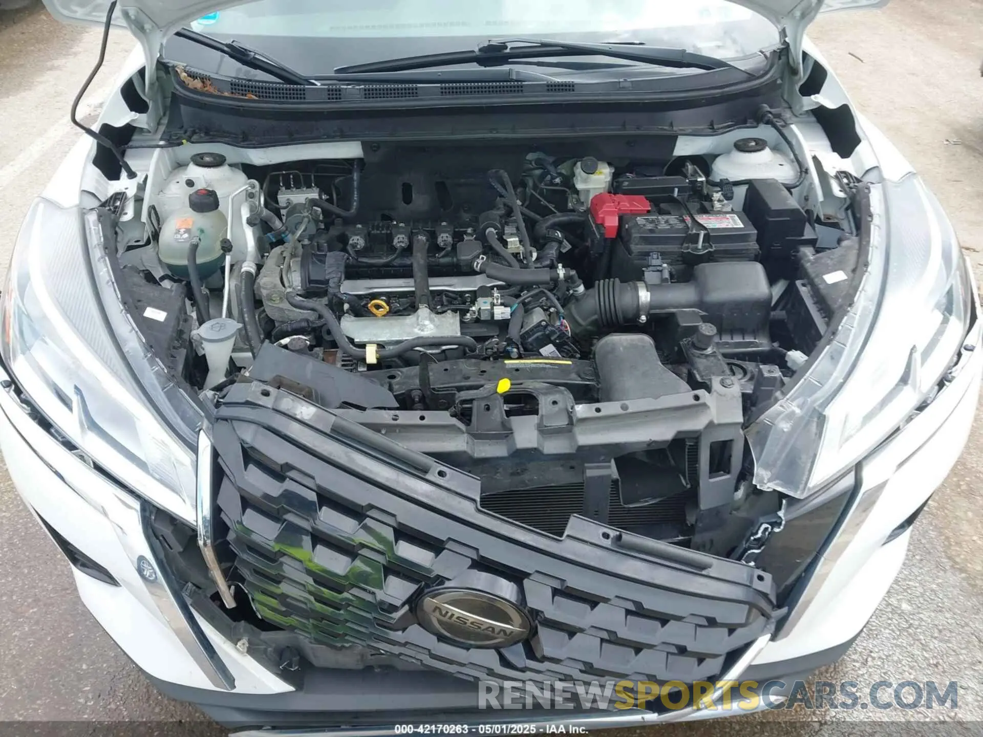 10 Photograph of a damaged car 3N1CP5BV0ML524517 NISSAN KICKS 2021