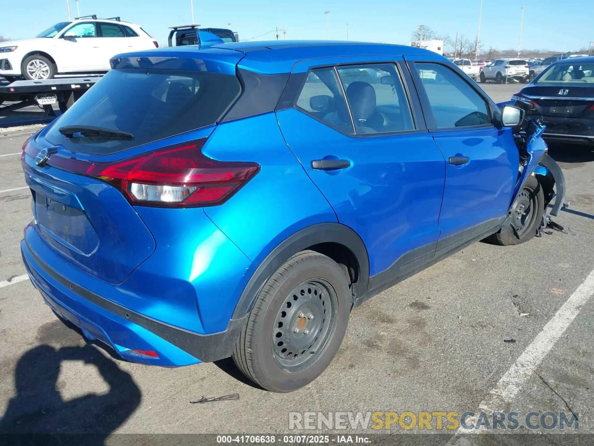 4 Фотография поврежденного автомобиля 3N1CP5BV1ML505393 NISSAN KICKS 2021