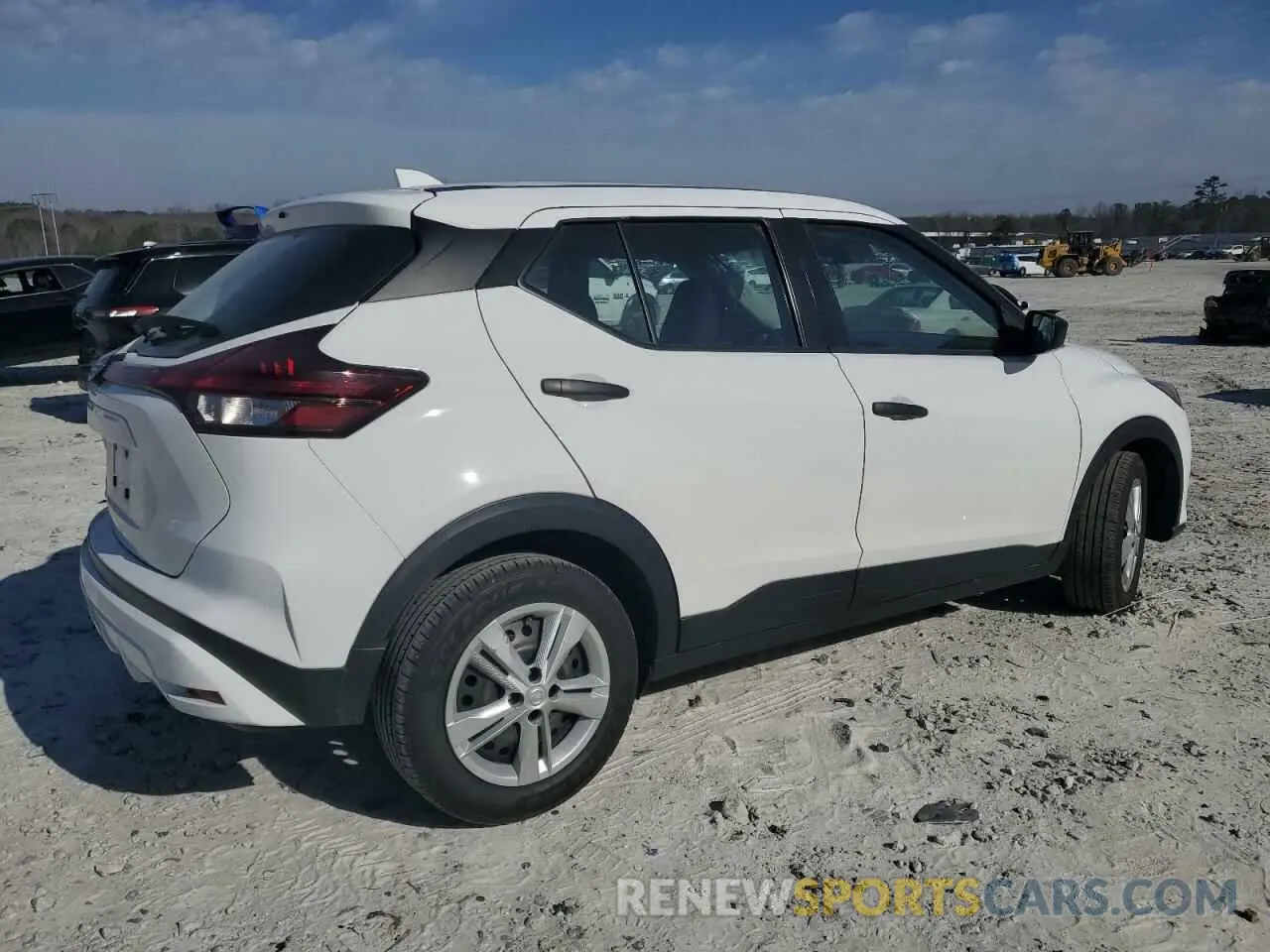 3 Photograph of a damaged car 3N1CP5BV1ML532917 NISSAN KICKS 2021