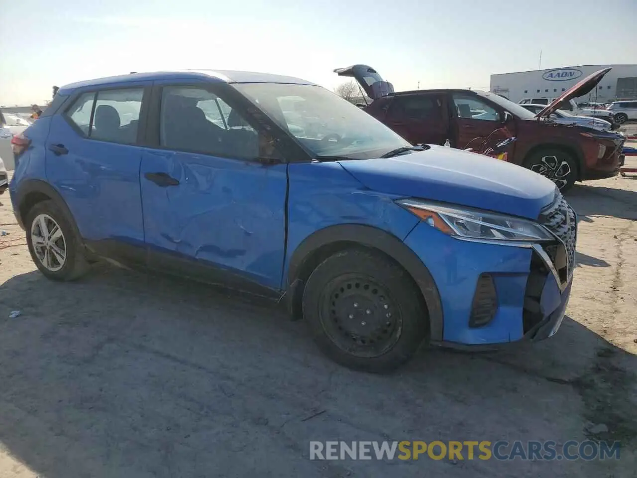 4 Photograph of a damaged car 3N1CP5BV1ML565674 NISSAN KICKS 2021