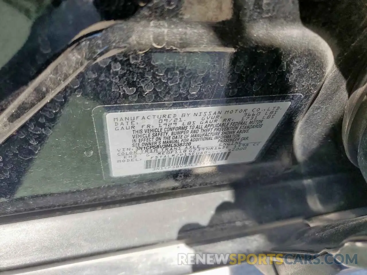 12 Photograph of a damaged car 3N1CP5BV3ML538220 NISSAN KICKS 2021