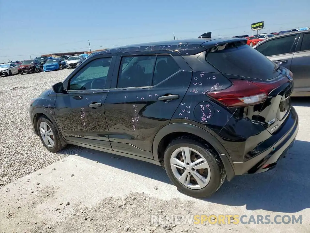 2 Photograph of a damaged car 3N1CP5BV3ML538220 NISSAN KICKS 2021