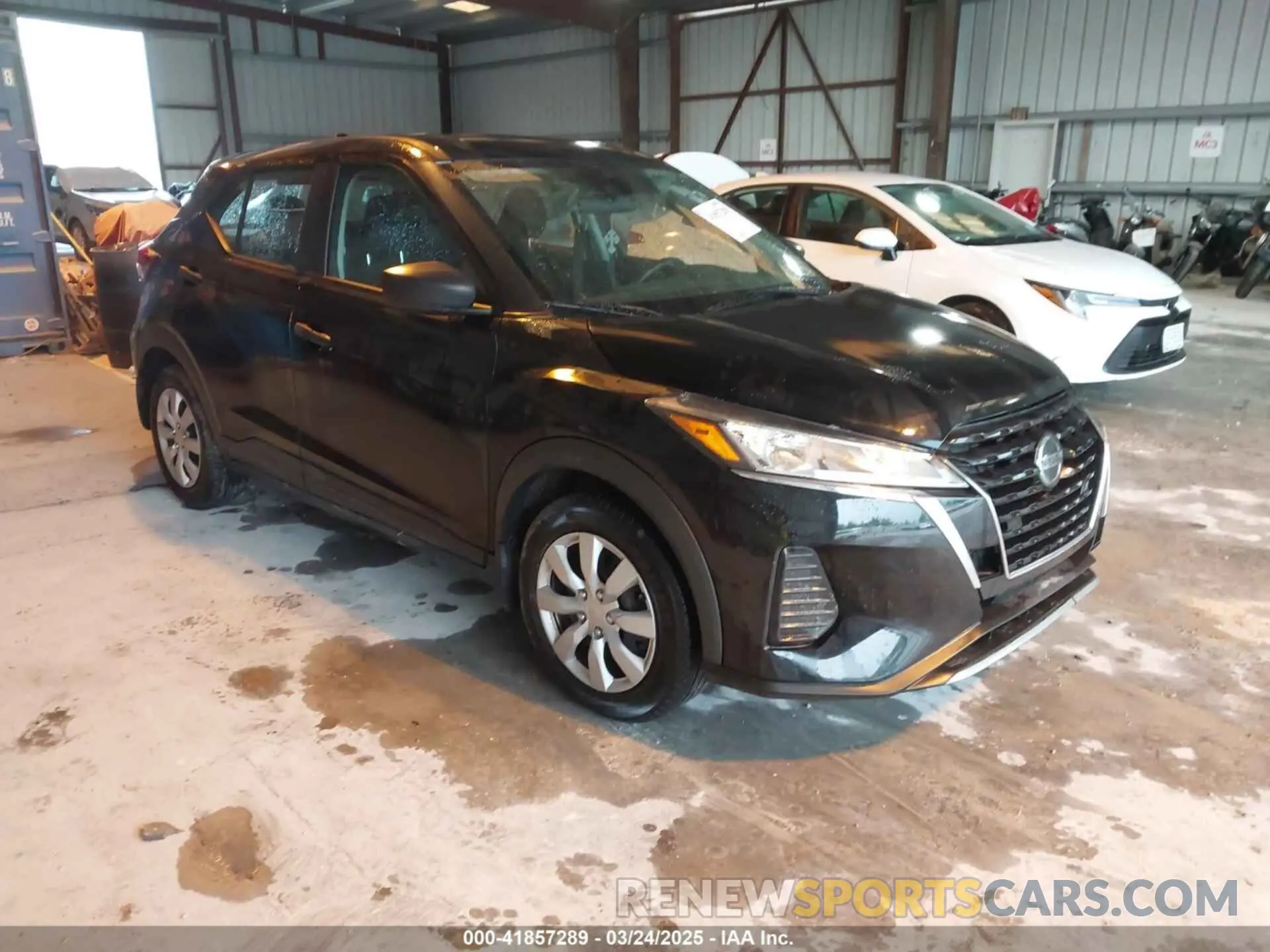 1 Photograph of a damaged car 3N1CP5BV3ML540520 NISSAN KICKS 2021