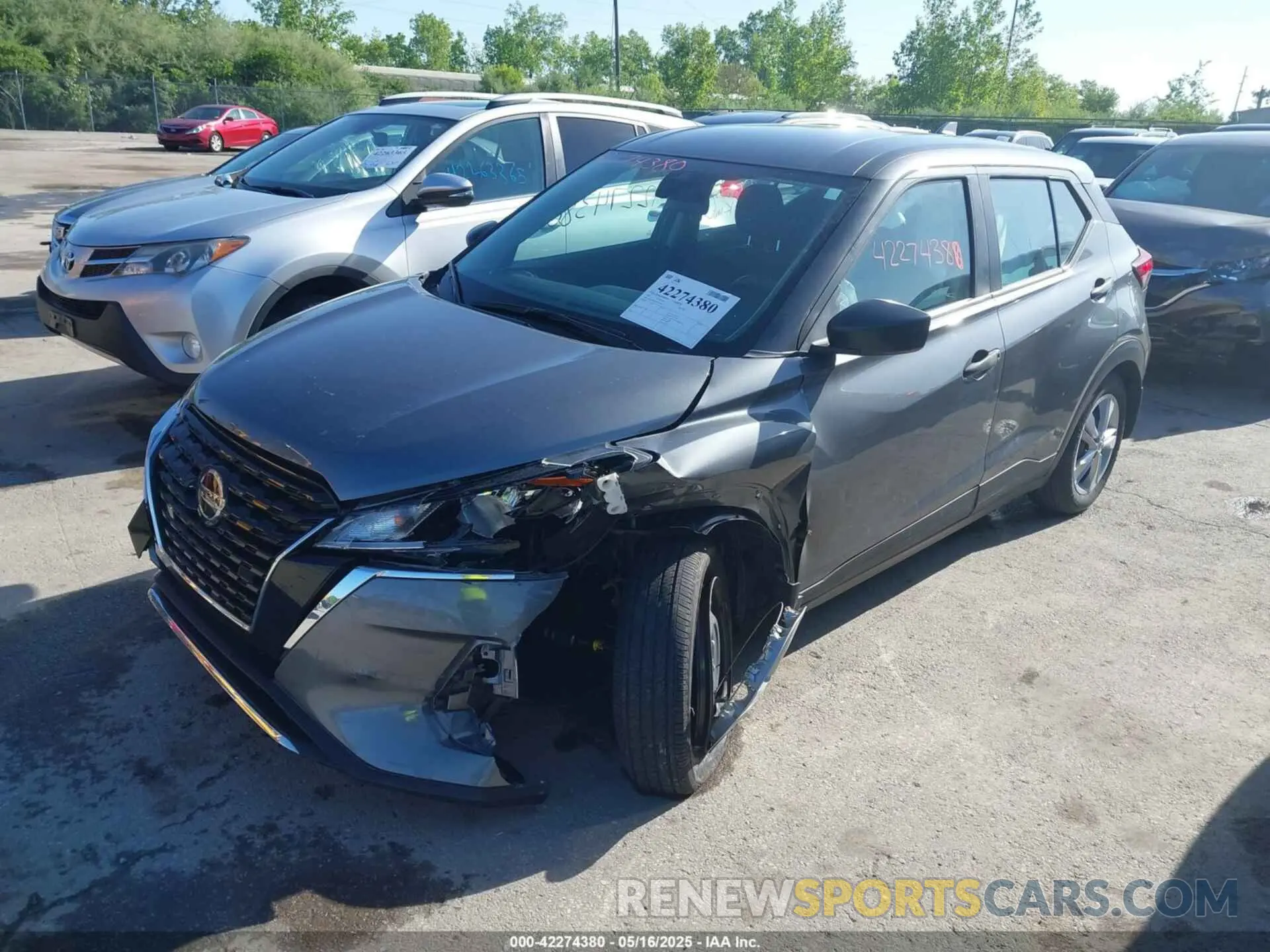 2 Photograph of a damaged car 3N1CP5BV3ML551937 NISSAN KICKS 2021