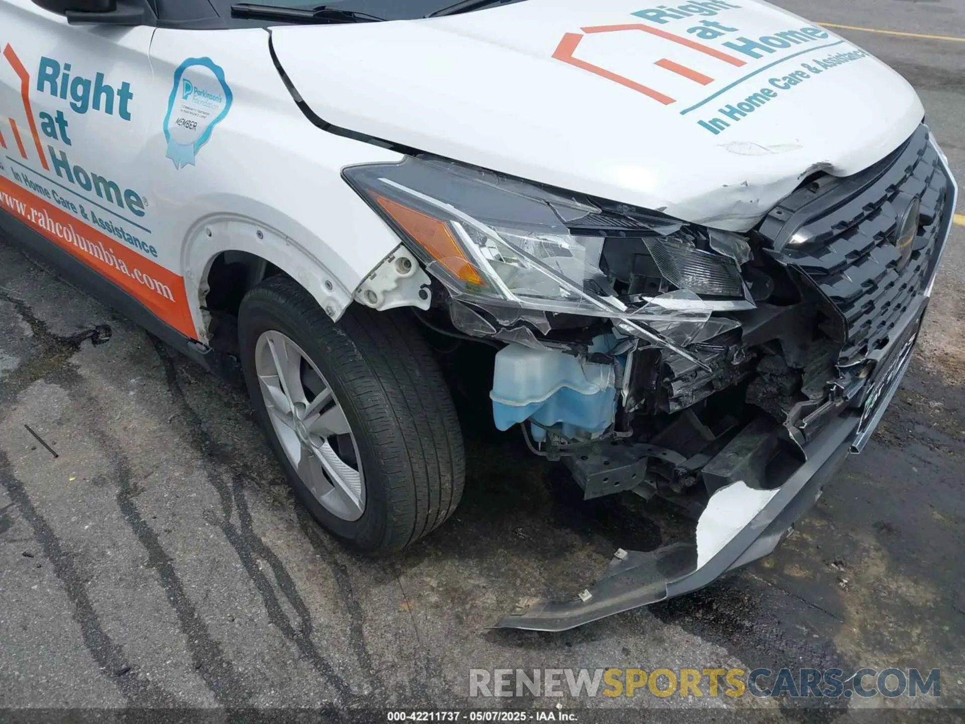 6 Photograph of a damaged car 3N1CP5BV4ML533432 NISSAN KICKS 2021